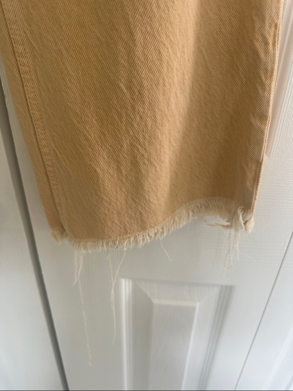 Zara Straight-Leg Jeans in Beige - Picture 3 of 4